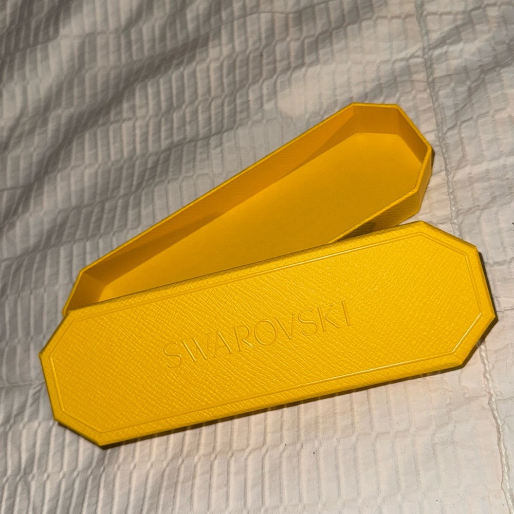 Swarovski box